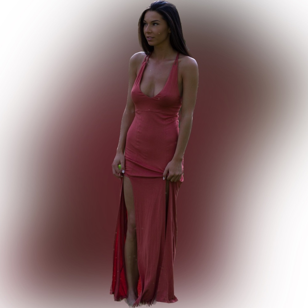 Long summer dress, size small but very stretchy with an open back